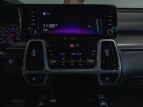 Used 2021 Kia Sorento SX FWD image 4