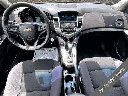 Used 2015 Chevrolet Cruze LT FWD image 14