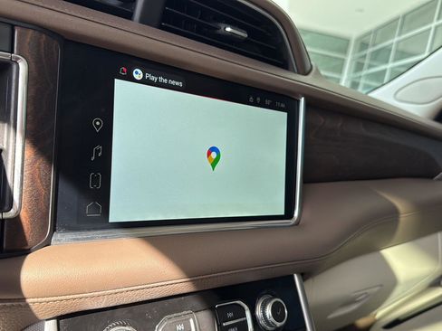 Used 2023 GMC Yukon Denali w/ Denali Reserve Package image 26