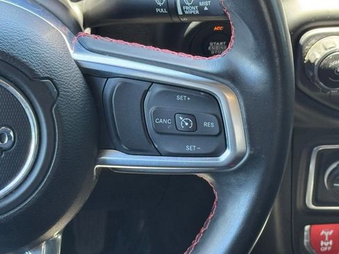 Used 2020 Jeep Wrangler Rubicon AWD/4WD image 24