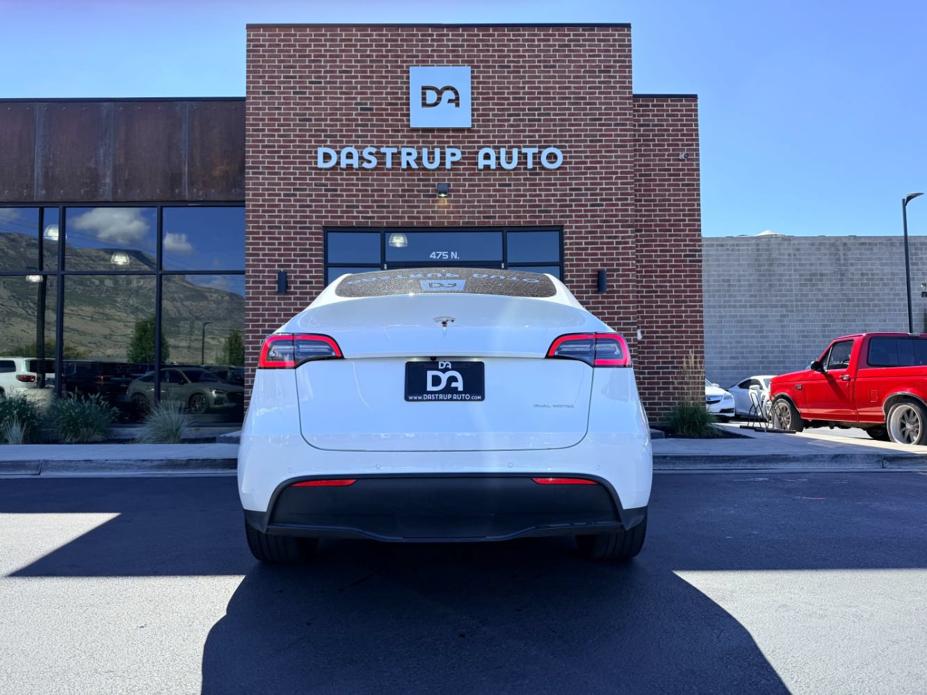 Used 2022 Tesla Model Y Long Range AWD/4WD image 4