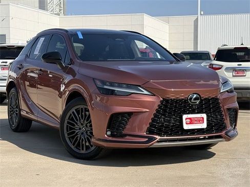 Used 2023 Lexus RX 500h F Sport w/ Accessory Package (Z1) image 2