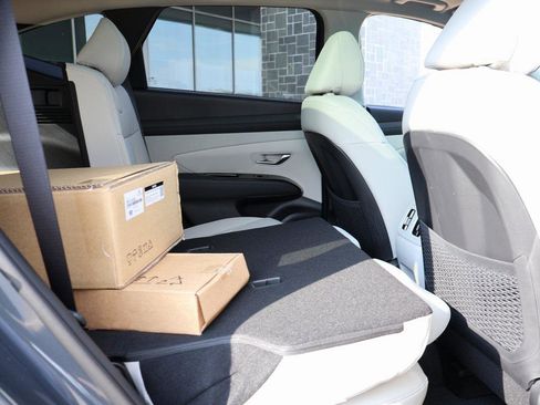 New 2026 Hyundai Tucson Limited image 13