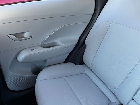 Used 2025 Hyundai Kona SEL image 39