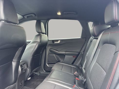 Certified 2025 Ford Escape ST-Line w/ Tech Pack #1 image 17