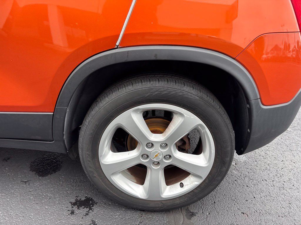 Used 2015 Chevrolet Trax LTZ AWD/4WD image 10