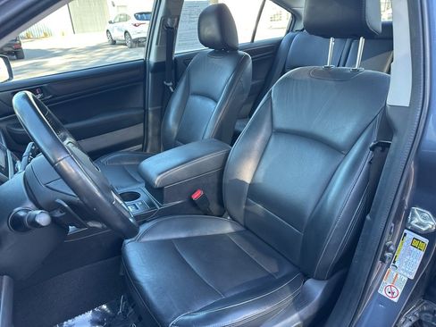 Used 2016 Subaru Legacy 3.6R Limited image 16