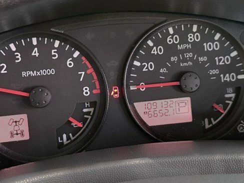 Used 2013 Nissan Frontier SV AWD/4WD image 20