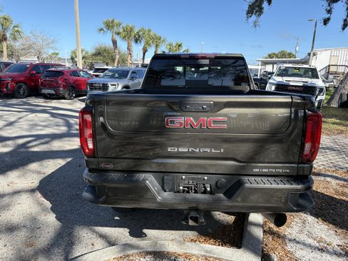 Certified 2023 GMC Sierra 2500 Denali w/ Denali Ultimate Package image 6