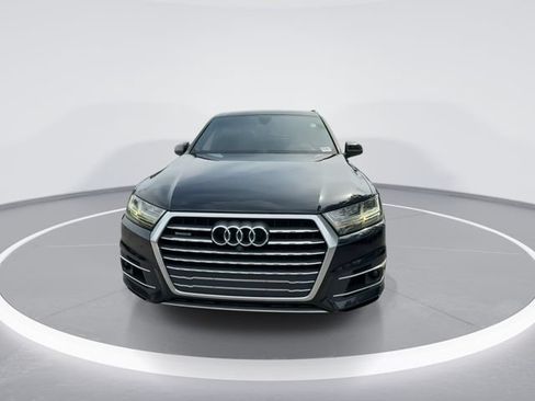 Used 2018 Audi Q7 3.0T Prestige w/ Prestige Package AWD/4WD image 3