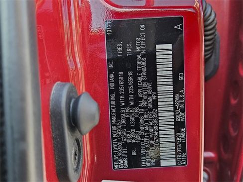 Used 2022 Toyota Highlander XLE image 21