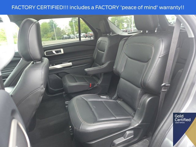 Used 2023 Ford Explorer XLT w/ Equipment Group 202A AWD/4WD image 19
