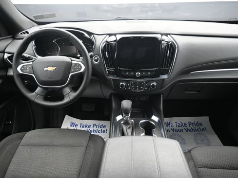 Used 2023 Chevrolet Traverse LT AWD/4WD image 23