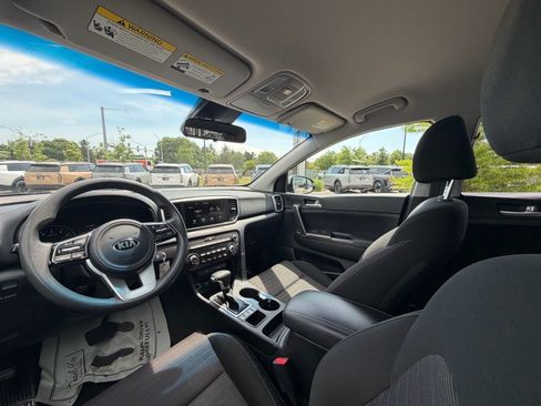 Used 2021 Kia Sportage LX w/ LX AWD Popular Package image 8