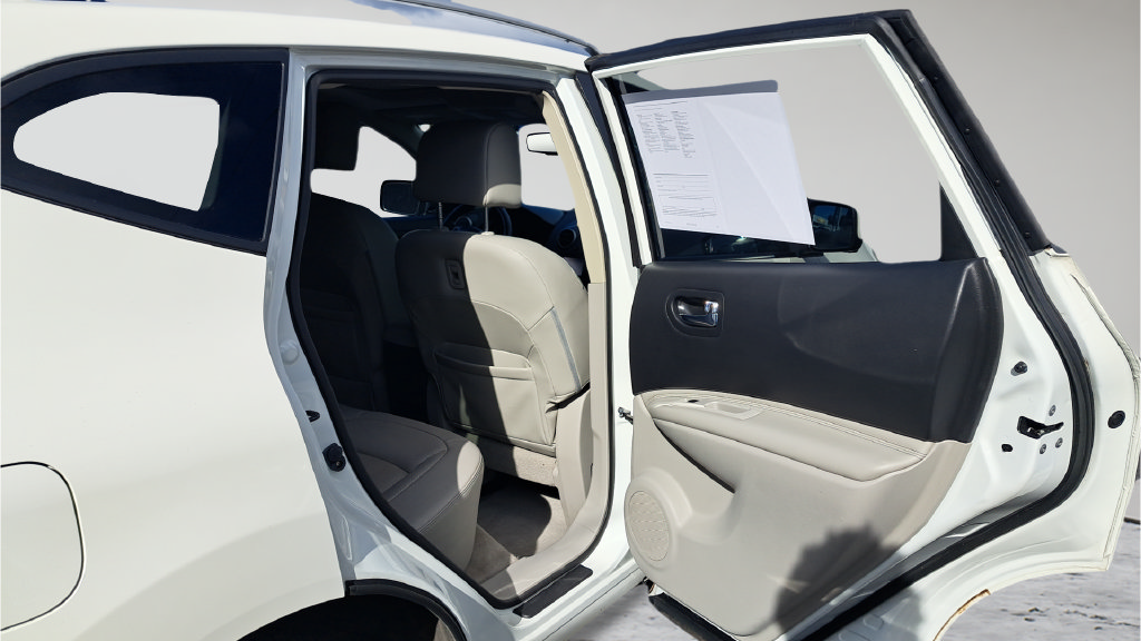 Used 2012 Nissan Rogue SL AWD/4WD image 25