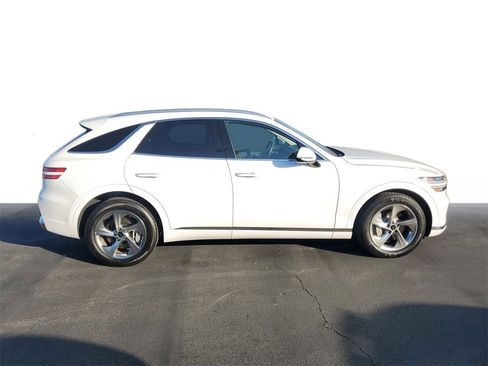 New 2026 Genesis GV70 2.5T Select image 6