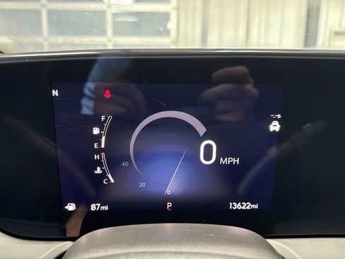 Used 2024 Buick Encore GX Preferred FWD image 8
