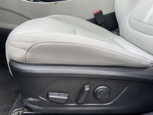 Used 2025 Hyundai Tucson SEL FWD image 11
