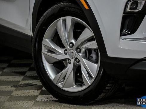 Used 2024 Buick Encore GX Preferred image 3