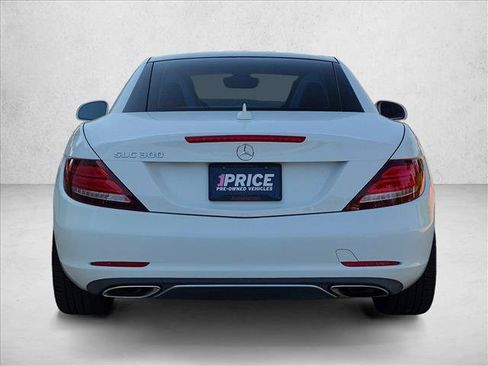 Used 2017 Mercedes-Benz SLC 300 image 7