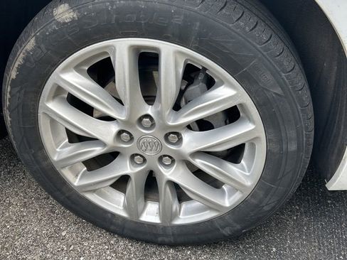 Used 2020 Buick Envision Premium image 9