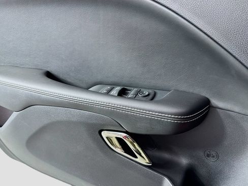 Used 2019 Dodge Challenger SRT Hellcat Redeye RWD image 18