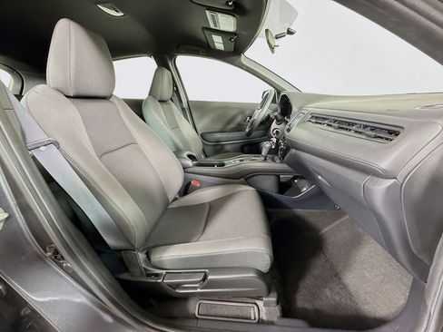 Used 2019 Honda HR-V Sport image 25