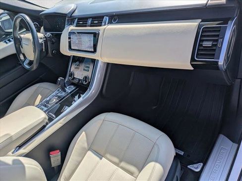 Certified 2022 Land Rover Range Rover Sport HSE Silver Edition AWD/4WD image 24