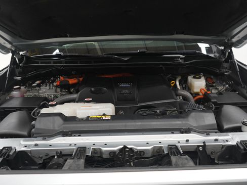 Used 2023 Toyota Tundra Capstone AWD/4WD image 31
