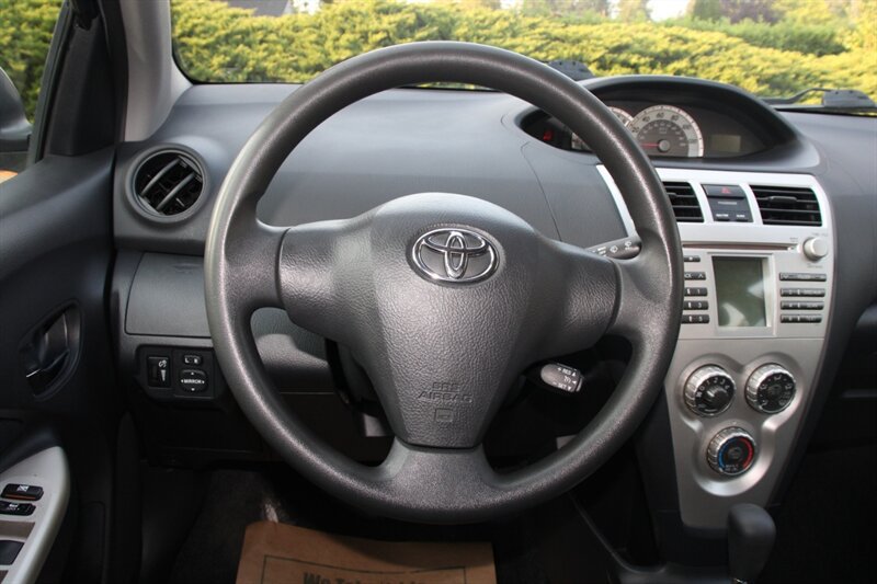 Used 2007 Toyota Yaris Sedan w/ PWR Pkg w/Steel Wheels FWD image 17