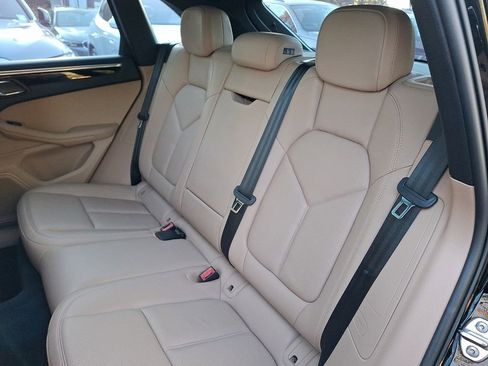 Used 2023 Porsche Macan Turbo AWD/4WD image 7