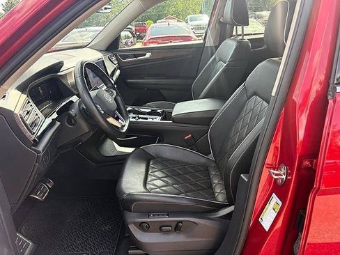 Used 2024 Volkswagen Atlas SEL Premium R-Line AWD/4WD image 14
