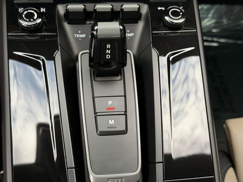 Certified 2025 Porsche 911 Carrera 4 GTS AWD/4WD image 22
