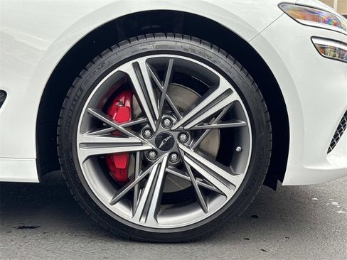 Used 2025 Genesis G70 3.3T Advanced w/ Sport Prestige Package image 17