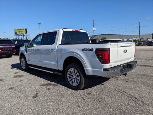 Used 2025 Ford F150 Lariat w/ Equipment Group 502A High AWD/4WD image 6