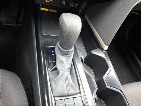Used 2025 Toyota Camry LE FWD image 22