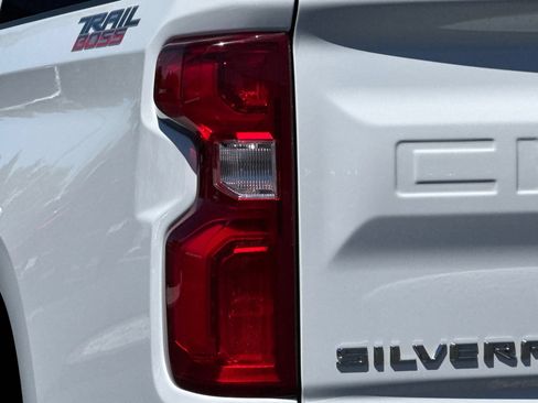 Used 2023 Chevrolet Silverado 1500 LT Trail Boss w/ Protection Package AWD/4WD image 43