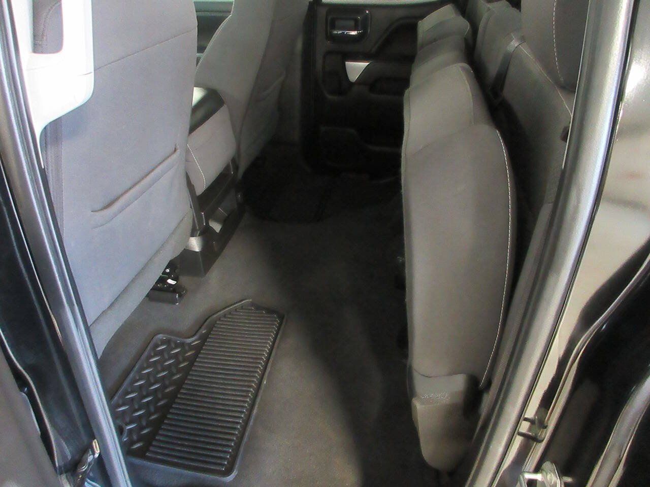 Used 2019 Chevrolet Silverado 1500 LT w/ All Star Edition AWD/4WD image 27