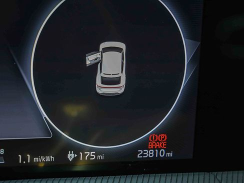 Certified 2024 Kia EV6 GT AWD/4WD image 25