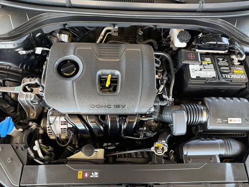 Used 2019 Hyundai Elantra SE w/ Cargo Package FWD image 30