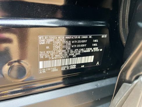 Used 2025 Toyota RAV4 XLE image 24