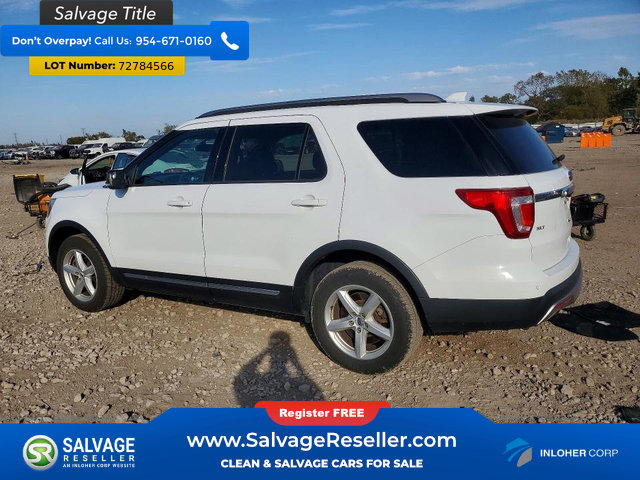 Used 2017 Ford Explorer XLT w/ Equipment Group 201A AWD/4WD image 3