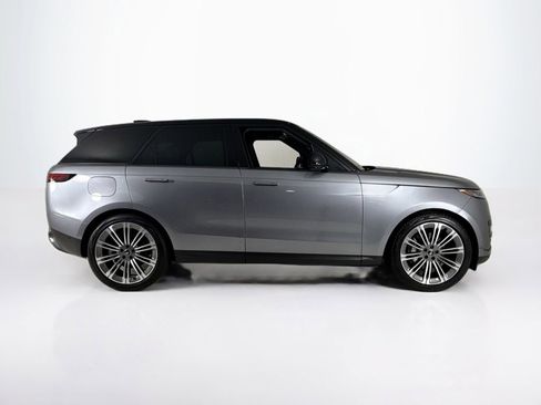 Used 2024 Land Rover Range Rover Sport SE AWD/4WD image 6