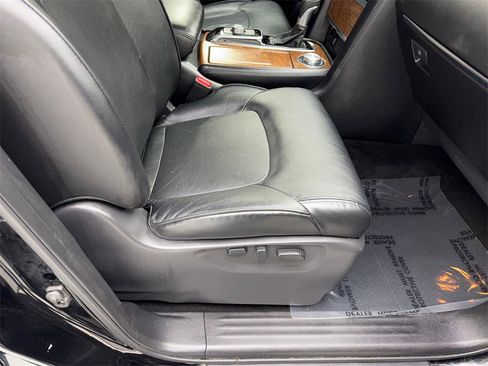 Used 2024 Nissan Armada SL image 47