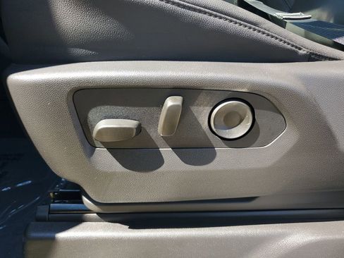 Used 2025 Chevrolet Silverado 1500 LT Trail Boss w/ LT Trail Boss Premium Package image 24