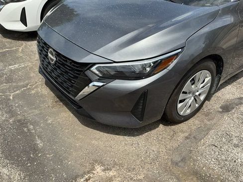Used 2025 Nissan Sentra S FWD image 12