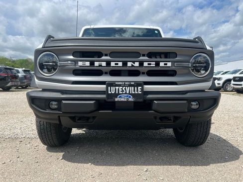 Used 2023 Ford Bronco Big Bend image 3