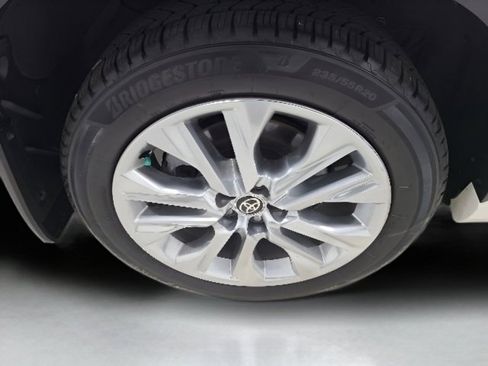 Used 2021 Toyota Highlander Limited AWD/4WD image 15