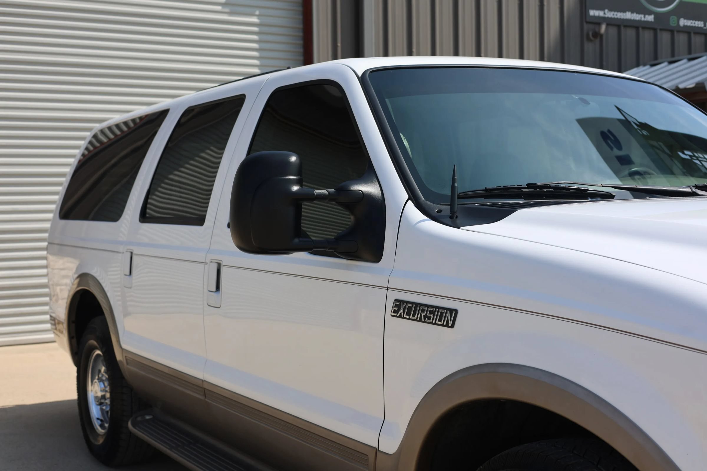 Used 2003 Ford Excursion Eddie Bauer RWD image 18