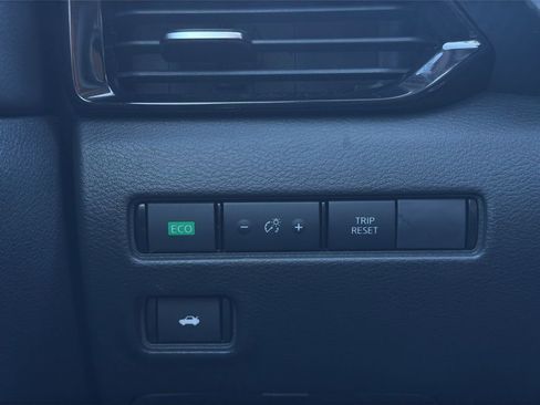 Used 2024 Nissan Sentra SV w/ All-Weather Package image 15